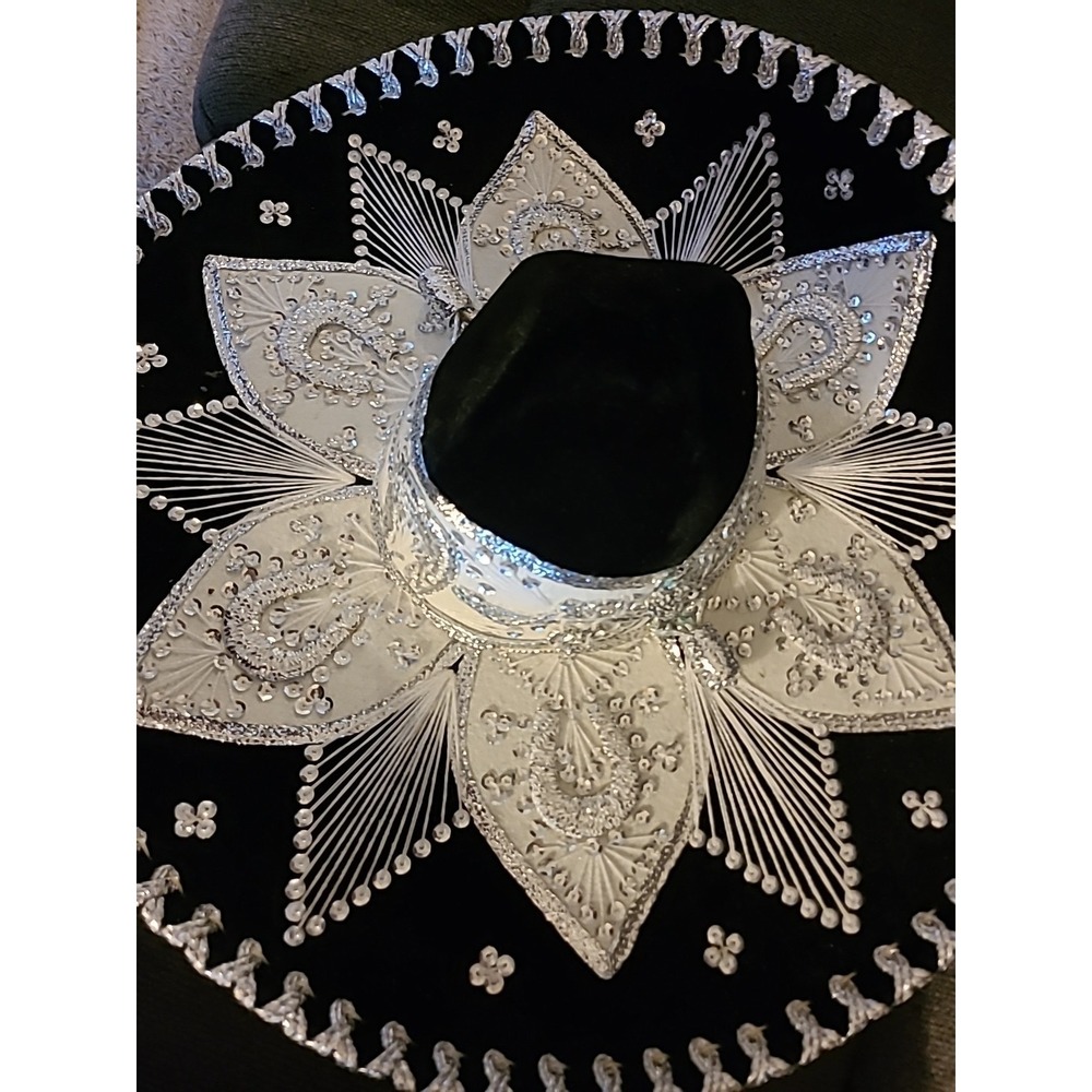 Sombreros Salazar Yepez Black Silver Sequins Mexican Sombrero Mariachi Hat Vtg - Picture 3 of 5